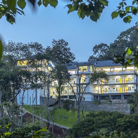 Hostess Thekkady Hotel Buitenkant foto