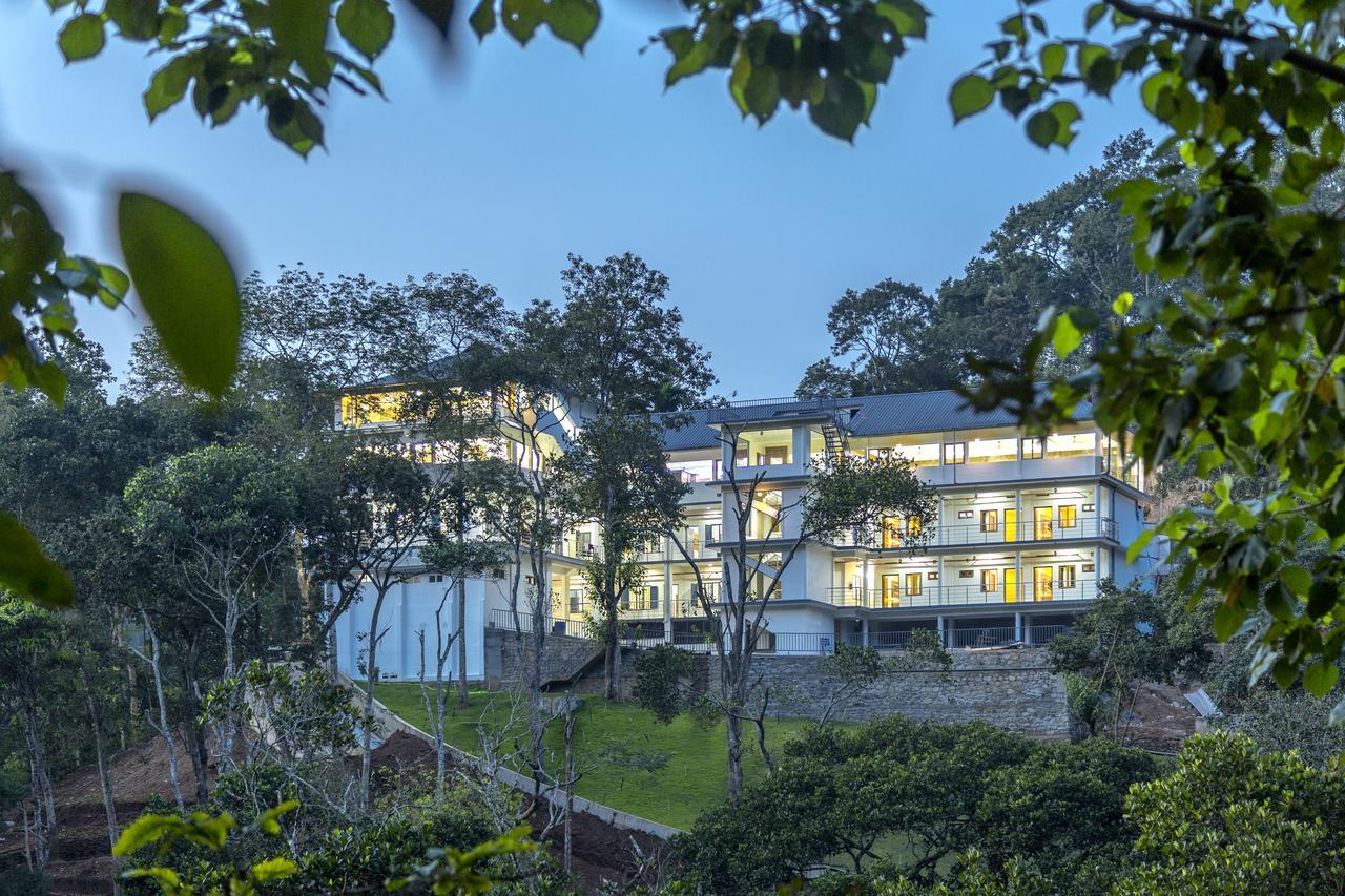 Hostess Thekkady Hotel Buitenkant foto