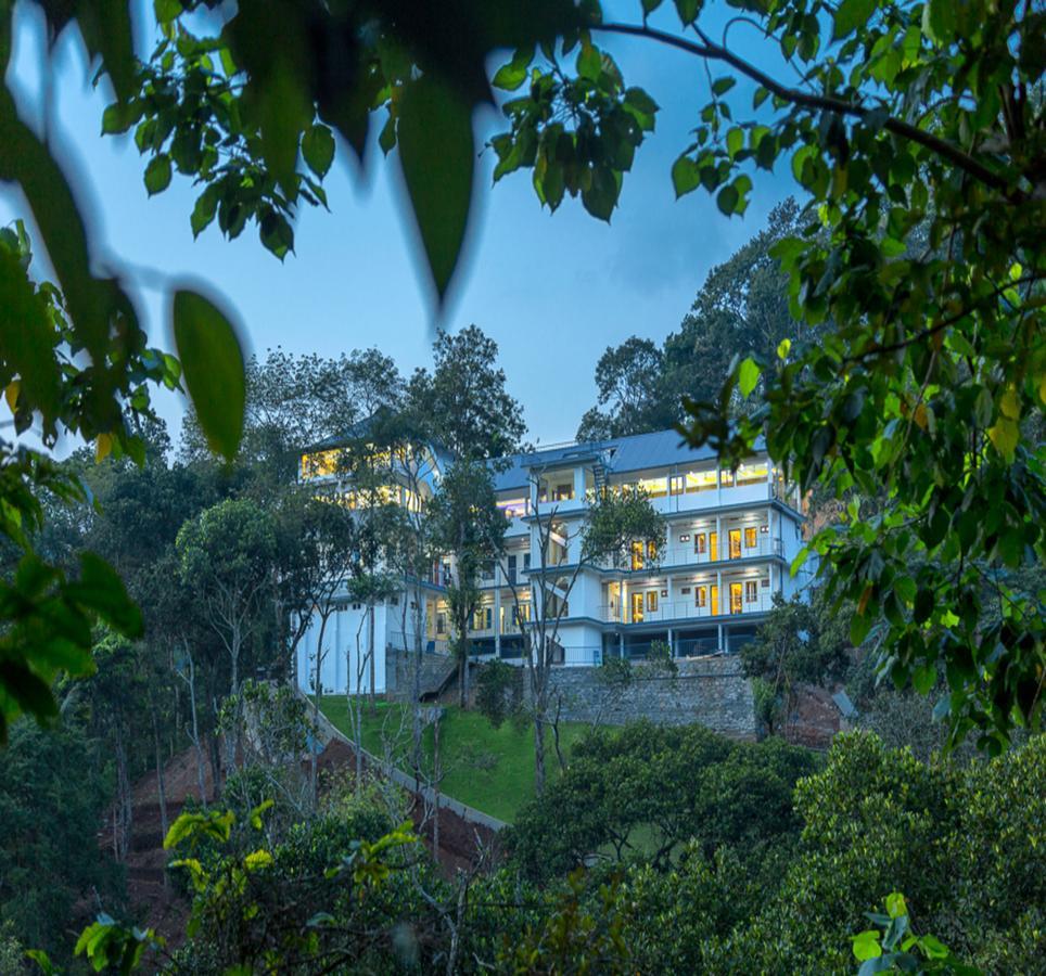 Hostess Thekkady Hotel Buitenkant foto